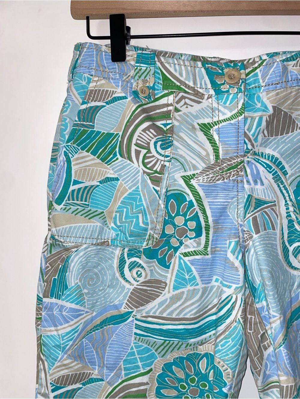 Sigrid Olsen Tropical Floral Capri Pants | Size 4 | 100% Cotton - Picture 2 of 11